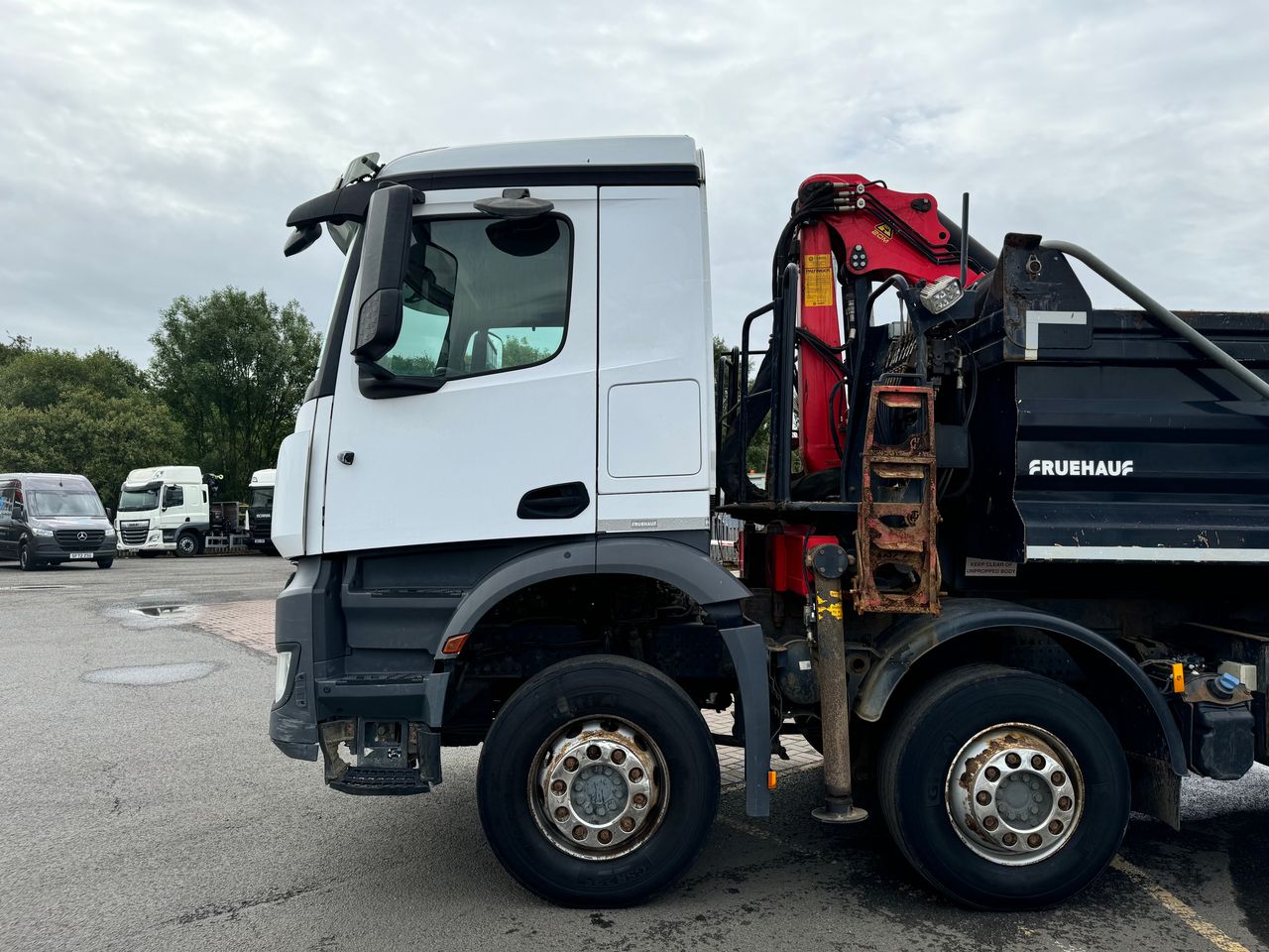 2016 Mercedes-Benz Arocs 3240 Tipper Grab for sale at MV Commercial