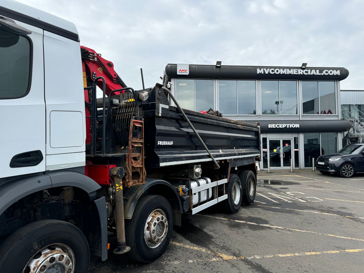 2016 Mercedes-Benz Arocs 3240 Tipper Grab for sale at MV Commercial