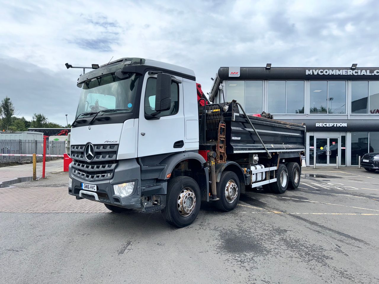 2016 Mercedes-Benz Arocs 3240 Tipper Grab for sale at MV Commercial