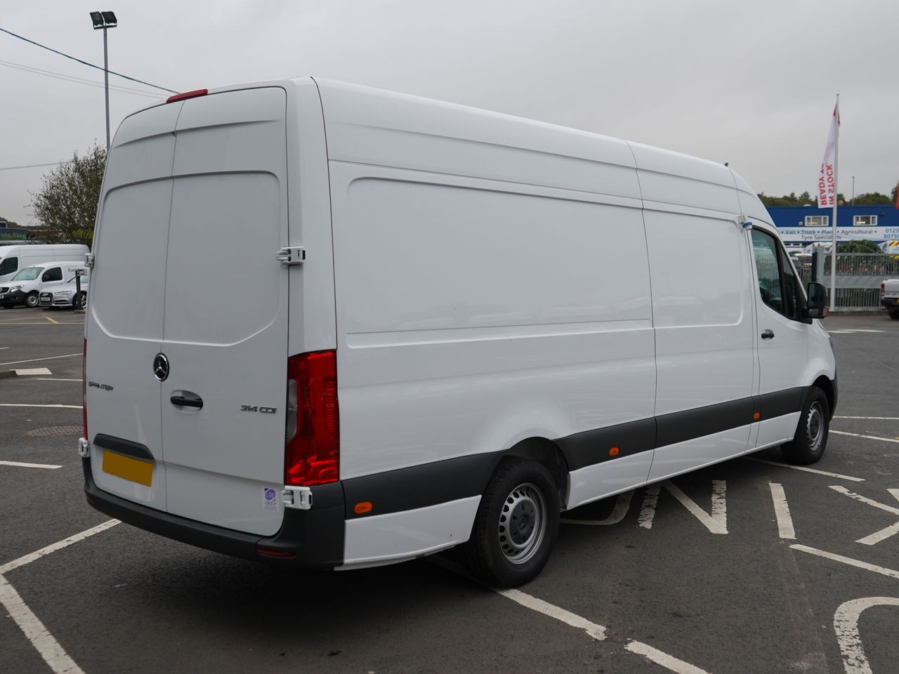 Ready to go Mercedes-Benz Sprinter 314 CDI, Refrigerated, , Under 3.5 Tonne, Day Cab, Manual, Electric Mirrors, Electric Windows, GAH Refrigeration Unit , Multi Function Steering Wheel, Standby Hookup, , -, - | for sale at MV Commercial, the UKs leading Truck, Trailers and Van supplier. (NG19HRK 91110)