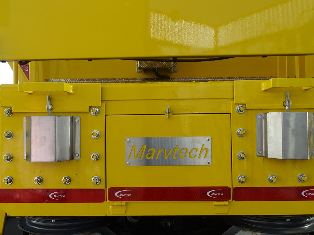 2023 DAF LF 290 Hot Box for sale at MV Commercial