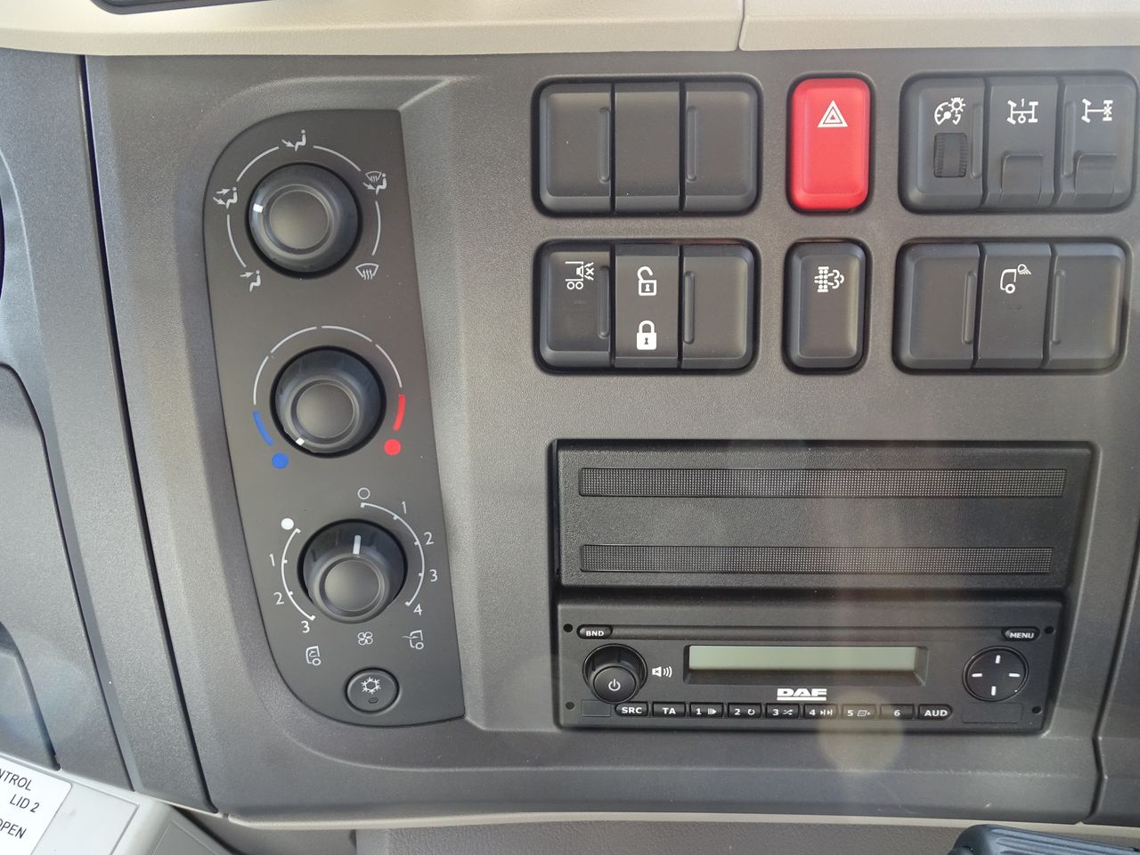 2023 DAF LF 290 Hot Box for sale at MV Commercial