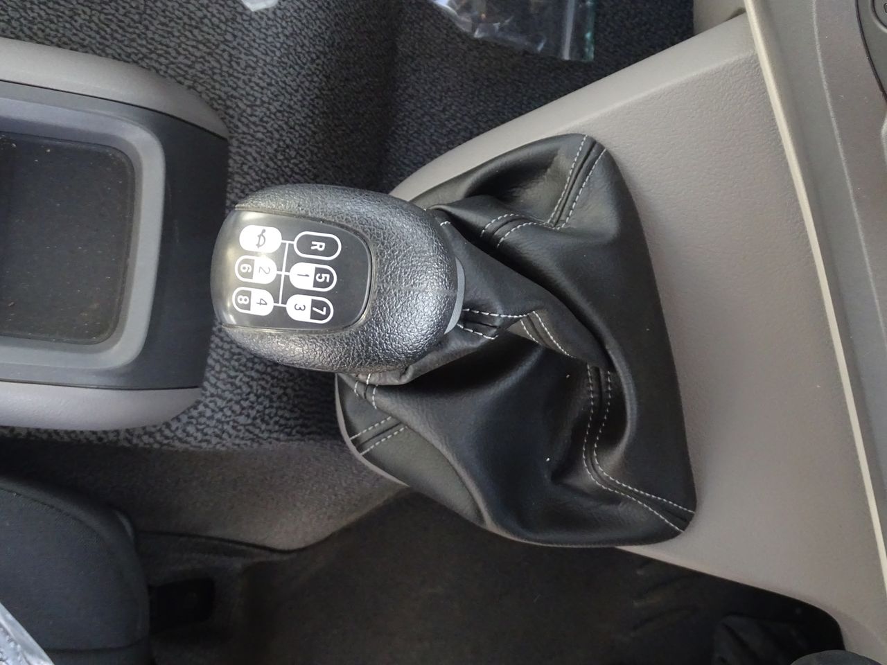 2023 DAF LF 290 Hot Box for sale at MV Commercial