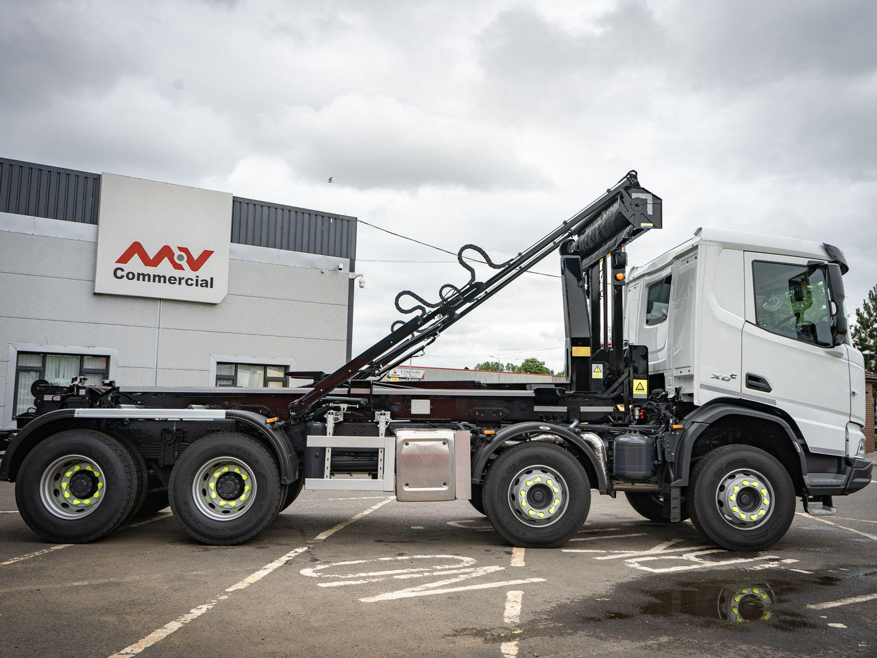 2025 DAF FAD XD450 Construction Hook Loader for sale at MV Commercial