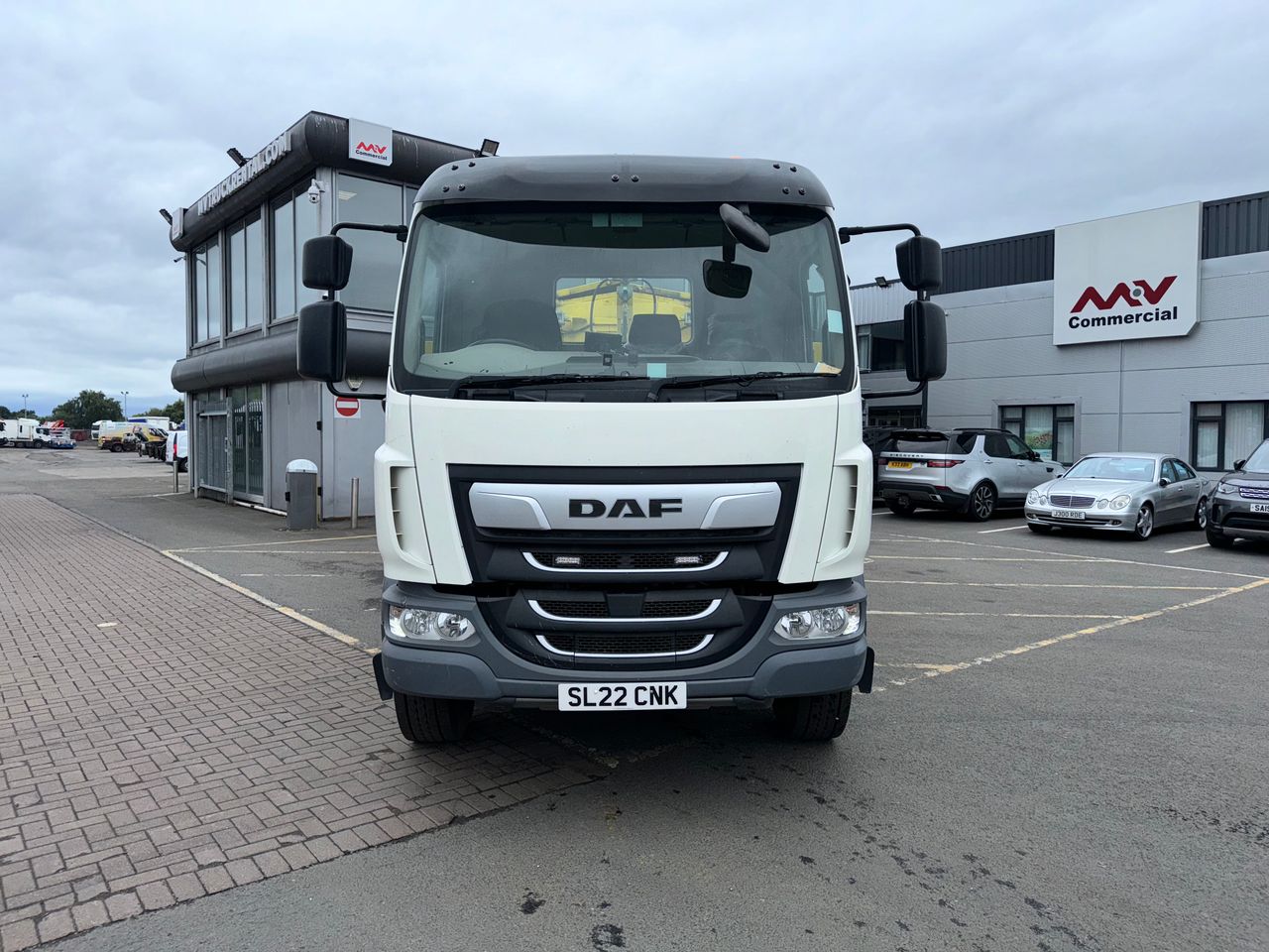 Ready to go DAF LF 290, Hot Box, 290, 18 Tonne, Day Cab, Manual, Beacons, Cab Sunvisor , Front Strobes, Hot Box Control Panel on Rear of Body , 3 Seats in Cab, , Marvtech, Tipping Hot Box | for sale at MV Commercial, the UKs leading Truck, Trailers and Van supplier. (SL22CNK 919049)