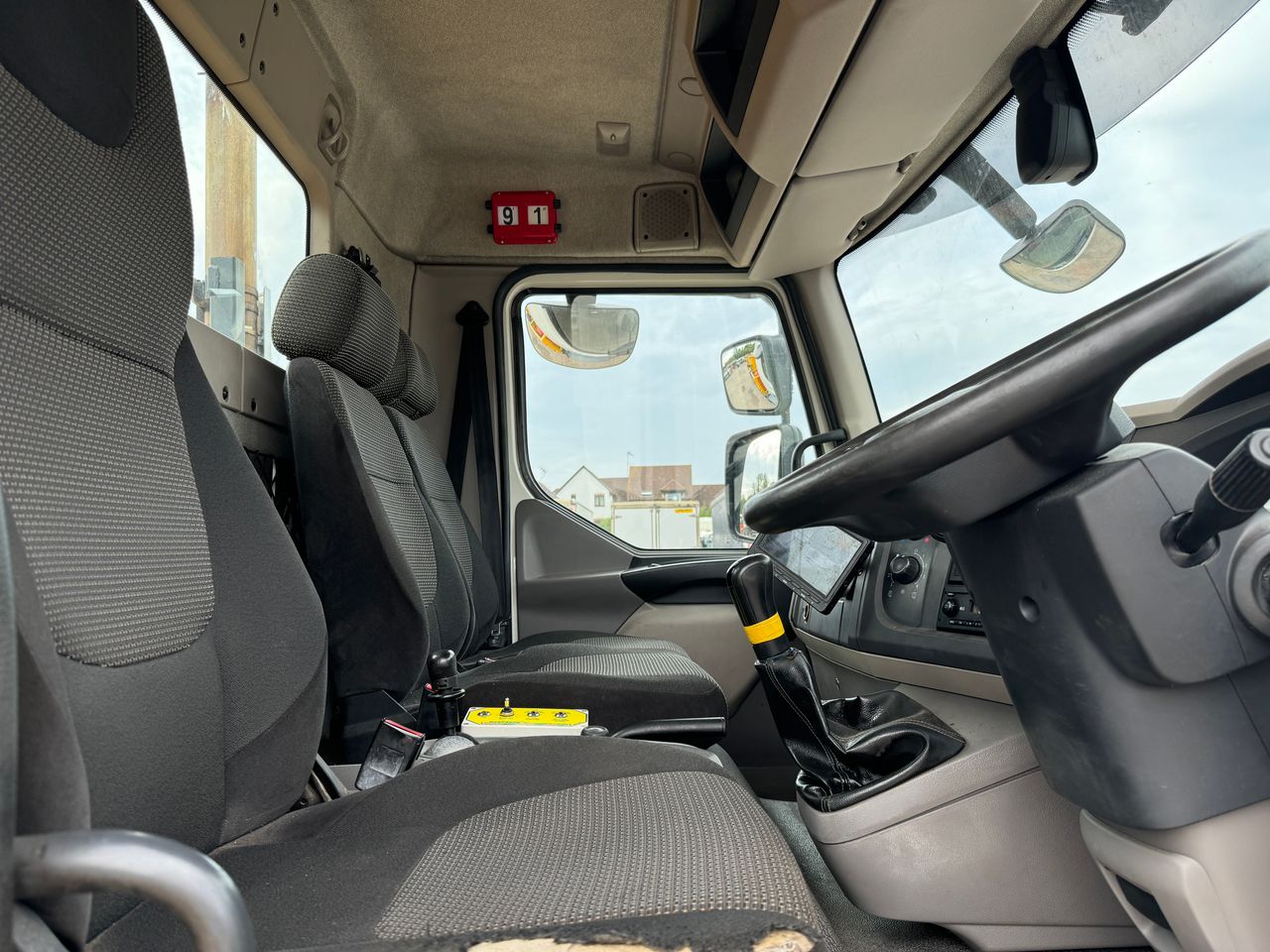 Ready to go DAF LF 260, Hot Box, -, 18 Tonne, Day Cab, Manual, , Econ, Auger Hot Box | for sale at MV Commercial, the UKs leading Truck, Trailers and Van supplier. (PO18RVR 920377)