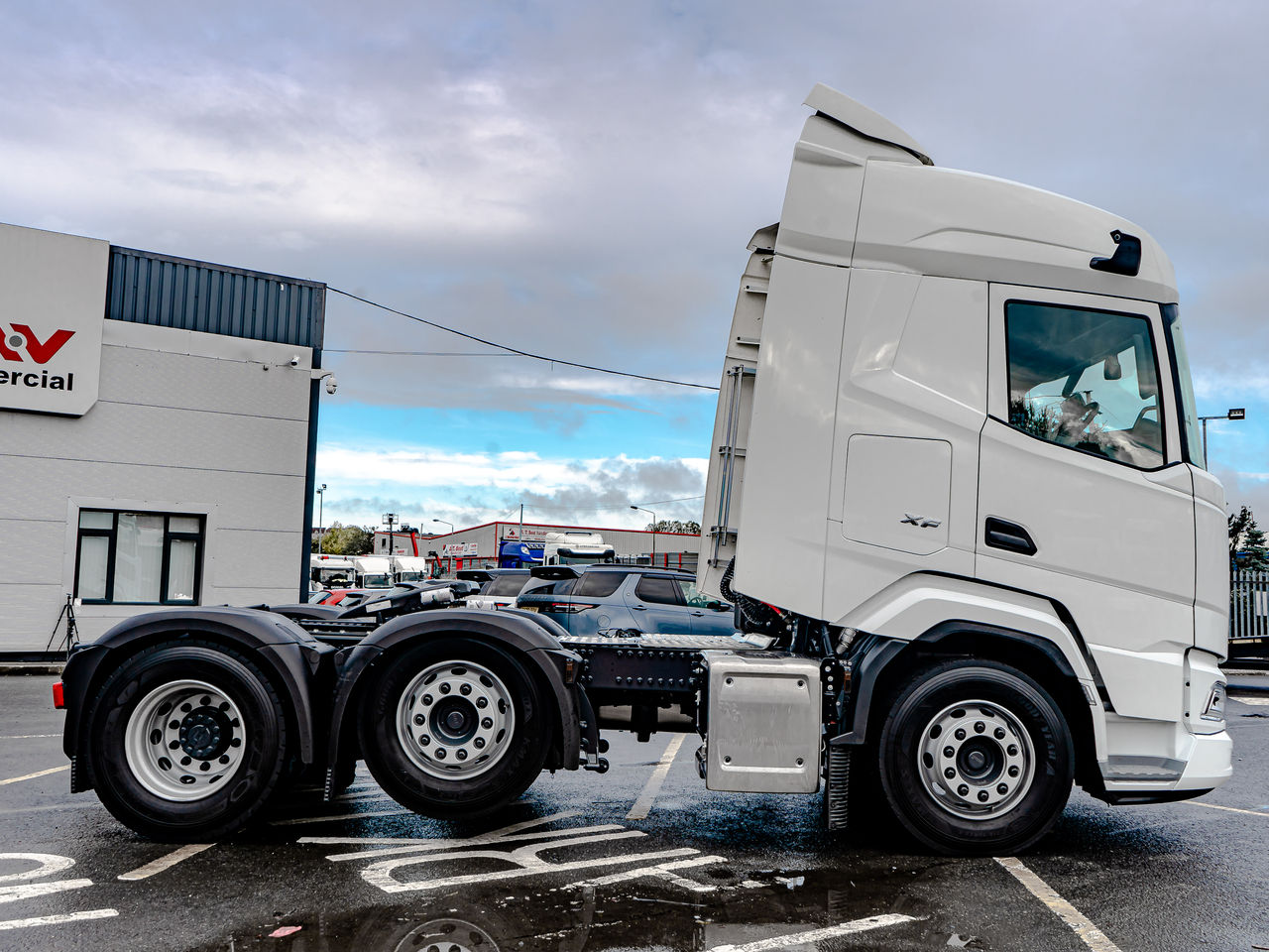 Ready to go DAF XF 480, Tractor Unit, 480, 44 Tonne, XF, Automatic, AdBlue Tank - 80l , Adjustable air management kit with cab side deflectors, Air Conditioning, Anderson Connection, ASR (Anti-Slip Control), , -, - | for sale at MV Commercial, the UKs leading Truck, Trailers and Van supplier. (SN23YSA 92217)