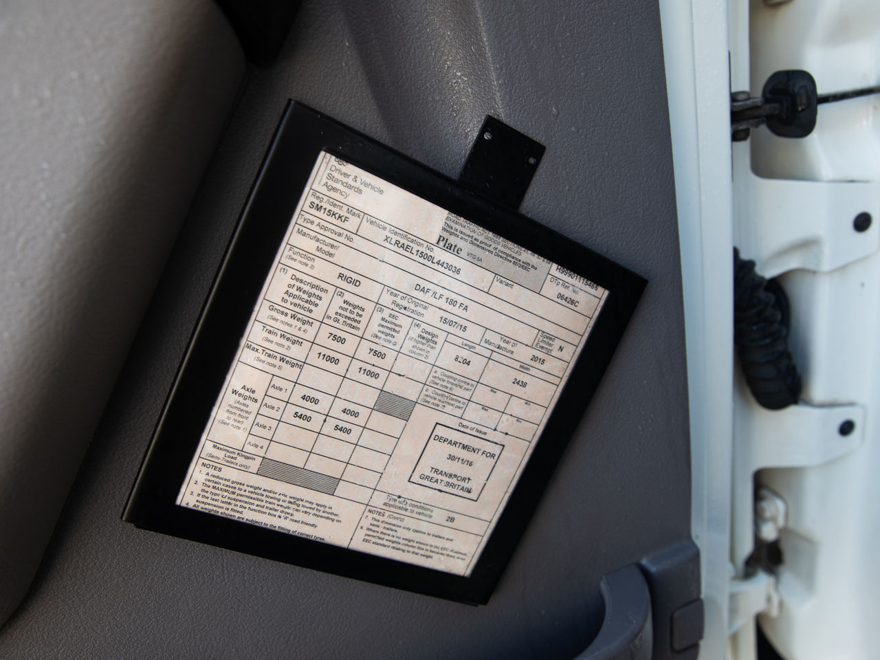 2015 DAF LF 180 FA Box for sale at MV Commercial