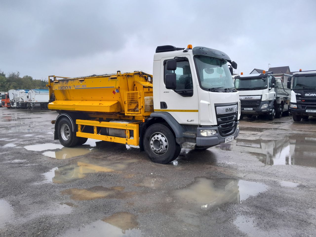 2020 DAF LF 290 Hot Box for sale at MV Commercial