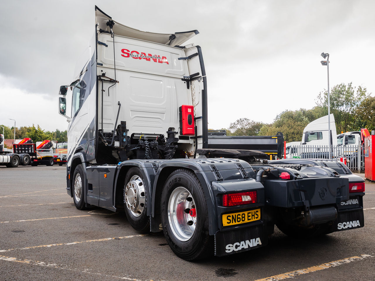 Ready to go Scania R520, Tractor Unit, 520, 44 Tonne, Sleeper Cab, Automatic, Air Conditioning, Air Horn, Air Kit, Cab Fridge, Cab Sunvisor , , -, - | for sale at MV Commercial, the UKs leading Truck, Trailers and Van supplier. (SN68EHS 926126)