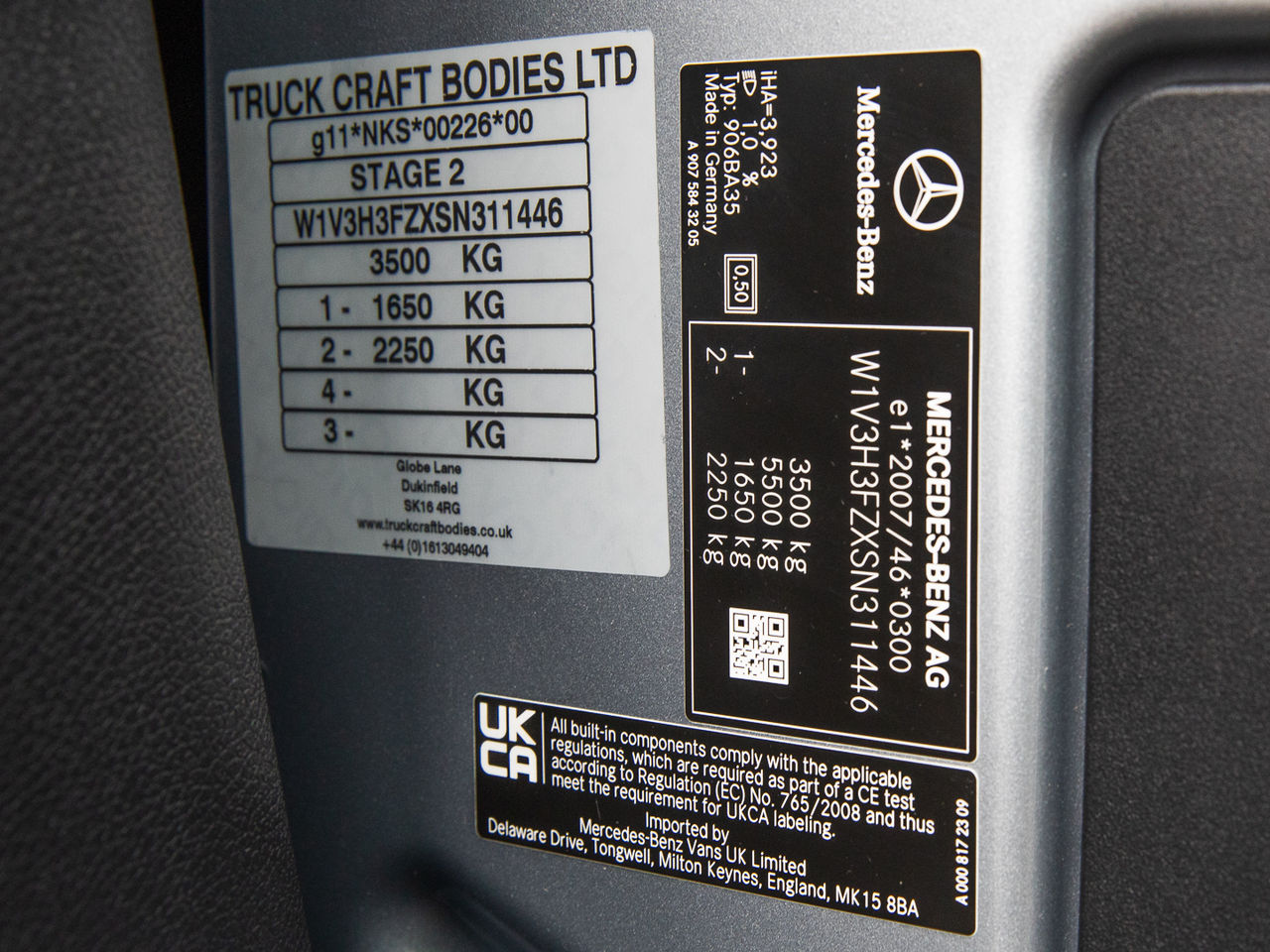 2024 Mercedes-Benz SPRINTER 315 L3 H2  Flatbed for sale at MV Commercial