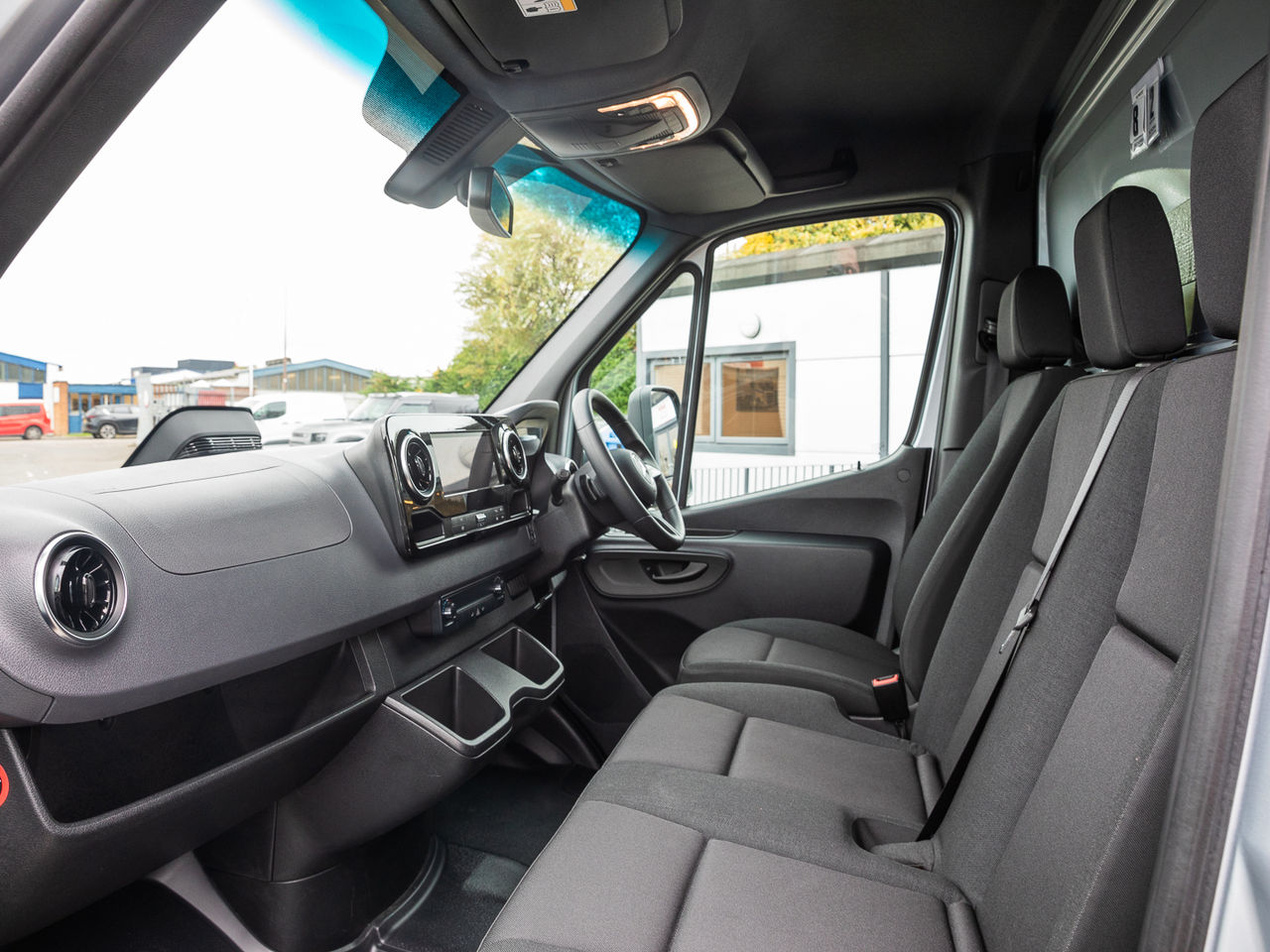 2024 Mercedes-Benz SPRINTER 315 L3 H2  Flatbed for sale at MV Commercial