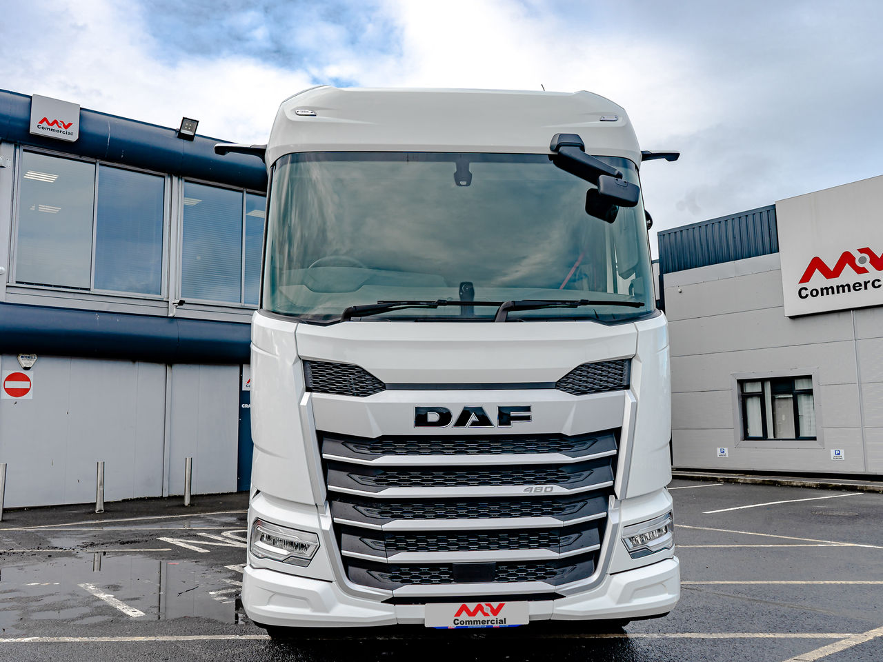 2023 DAF XF 480 Tractor Unit for sale at MV Commercial