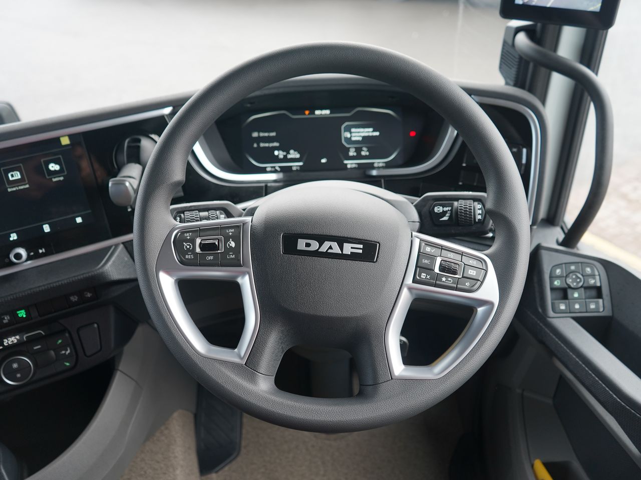 2023 DAF XF 480 Tractor Unit for sale at MV Commercial