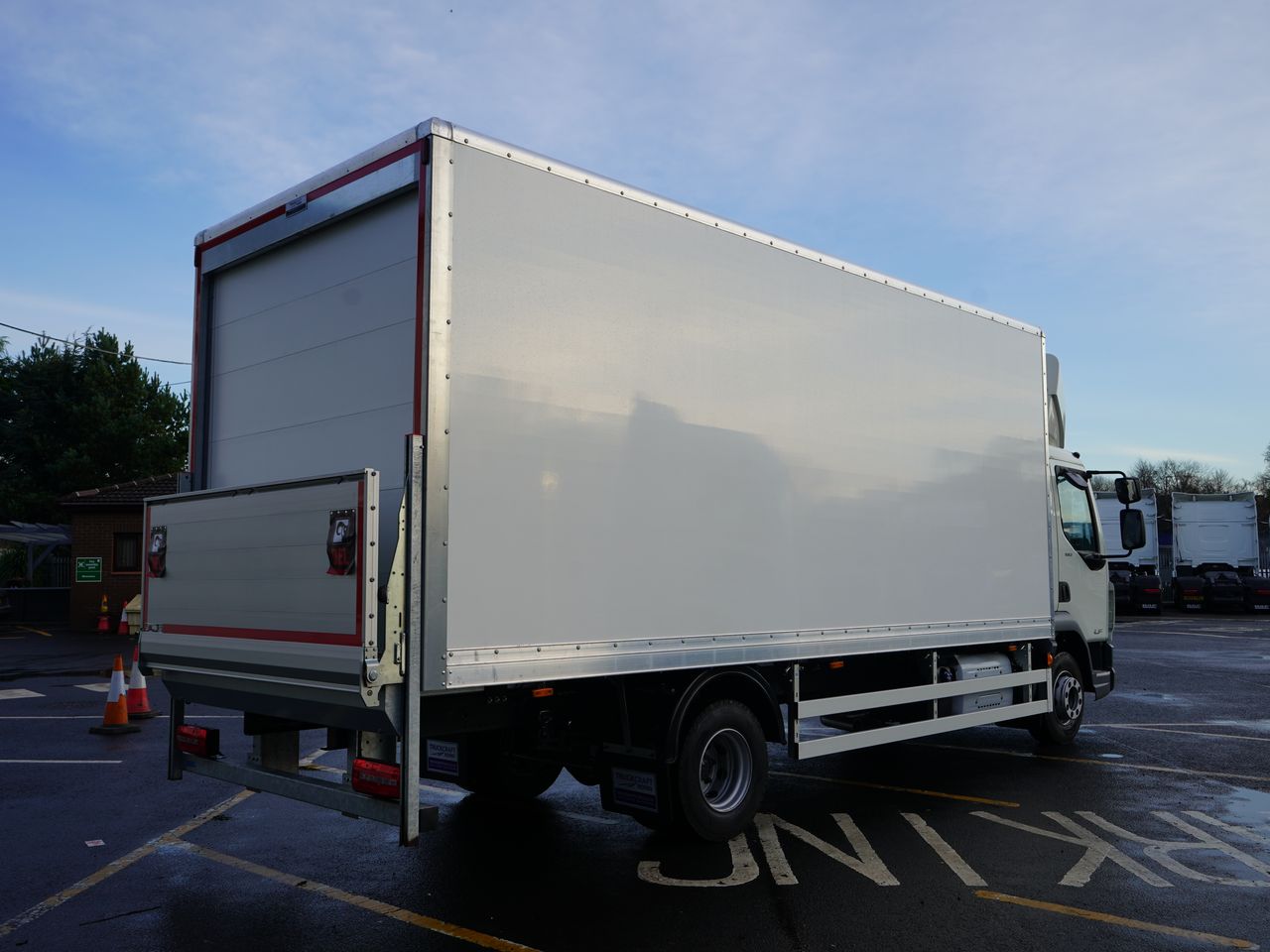 2023 DAF LF 180 Box for sale at MV Commercial