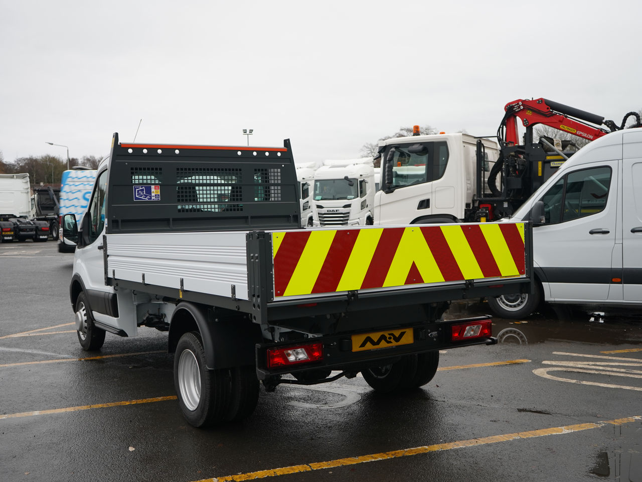 2022 Ford Ford transit 350 L2 RWD 2.0 Ecoblue 130ps Tipper Tipper for sale at MV Commercial