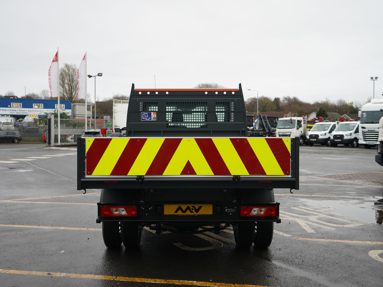2022 Ford Ford transit 350 L2 RWD 2.0 Ecoblue 130ps Tipper Tipper for sale at MV Commercial