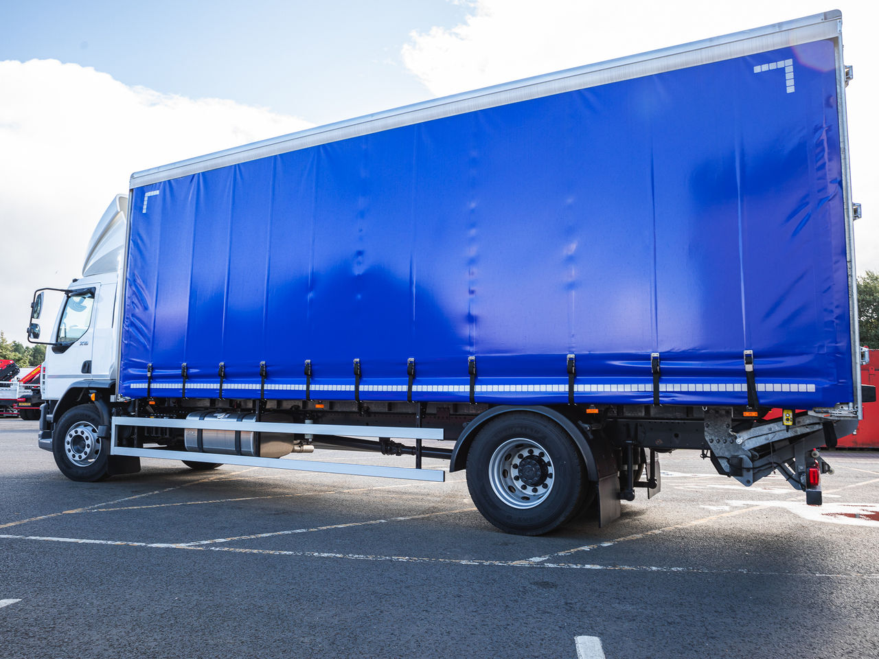 2025 DAF XB290 Curtainsider for sale at MV Commercial