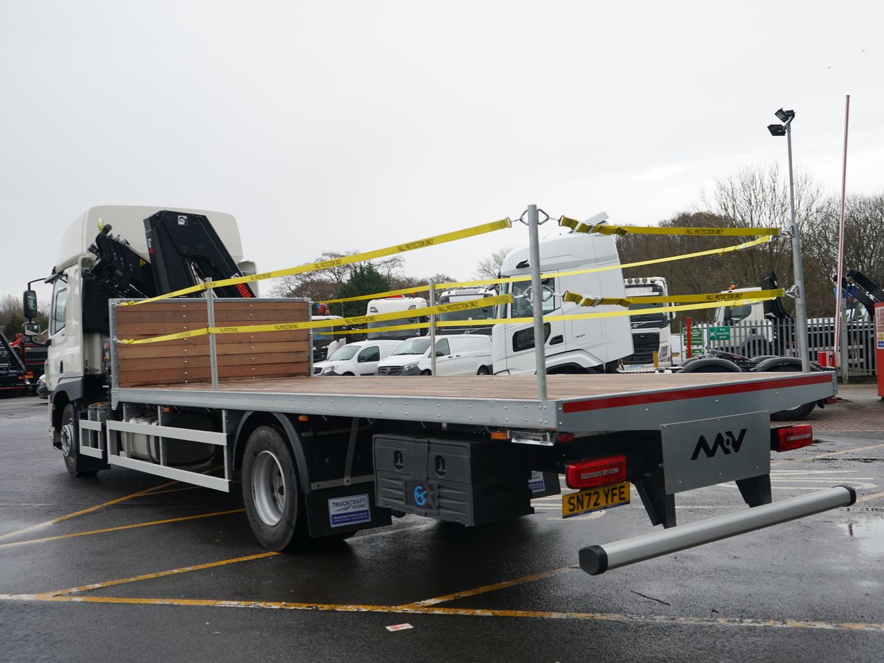 Ready to go DAF CF 320, Flatbed, 320, 18 Tonne, Space Cab, Automatic, 28mm Keruing Hardwood Floor, Air Conditioning, Cab Heater, Cab Sunvisor , Crane Remote Battery and Spare Battery Charger, , HIAB, X-HIDUO 188 B-3 | for sale at MV Commercial, the UKs leading Truck, Trailers and Van supplier. (SN23YGO 95033)