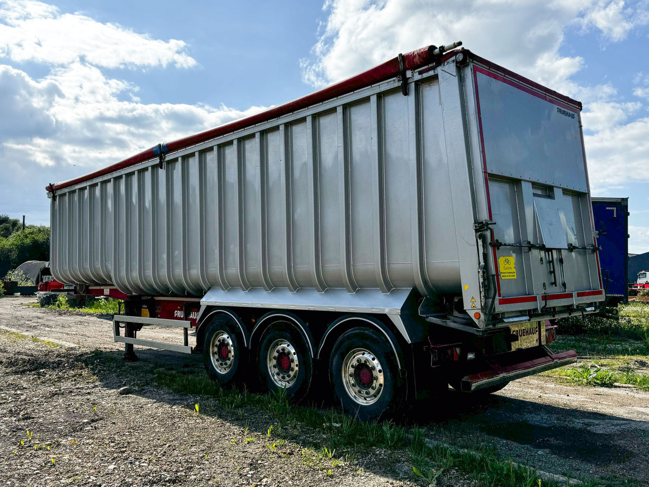 2016 Fruehauf 3 Axle Bathtub Trailers for sale at MV Commercial
