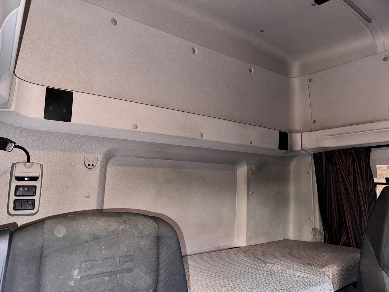 2020 DAF CF 410 Flatbed for sale at MV Commercial