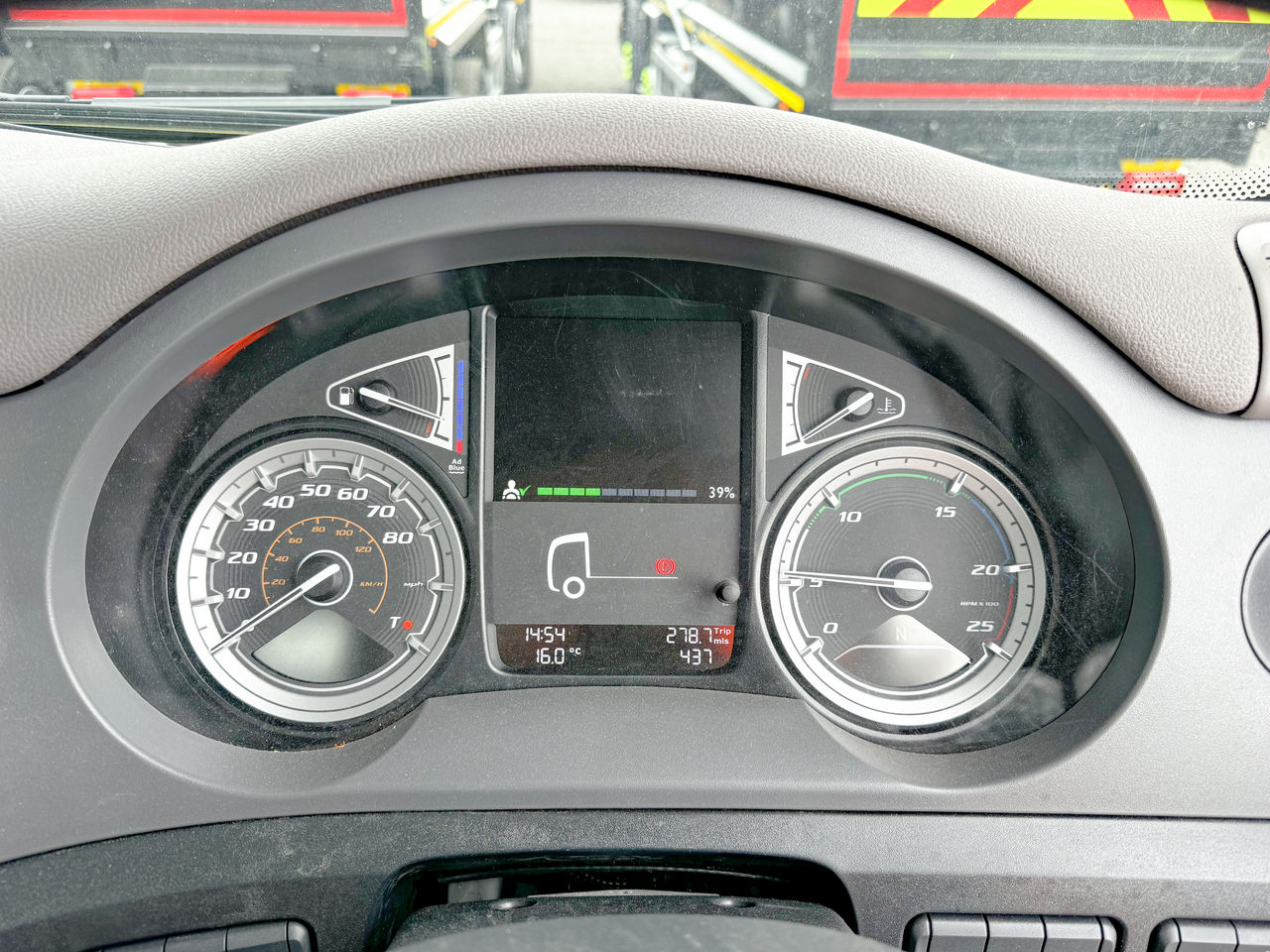 Ready to go DAF CF 480, Brick Grabs, 480, 32 Tonne, Day Cab, Automatic, 28mm Keruing Hardwood Floor, 2 X 9 Tonne Front Axles, Adaptive Cruise Control, AdBlue Tank - 45 Litre, Advanced Emergency Braking System (AEBS), , HIAB, X-HIDUO 188 B-2 | for sale at MV Commercial, the UKs leading Truck, Trailers and Van supplier. (SN74XUJ 962317)