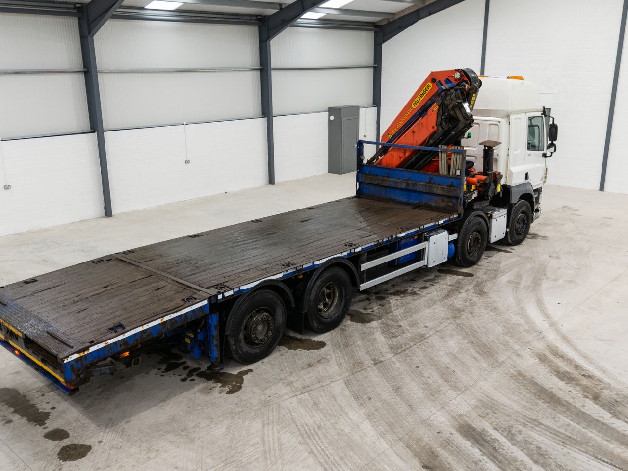 2016 DAF CF 460 Hydraulic Beavertail for sale at MV Commercial