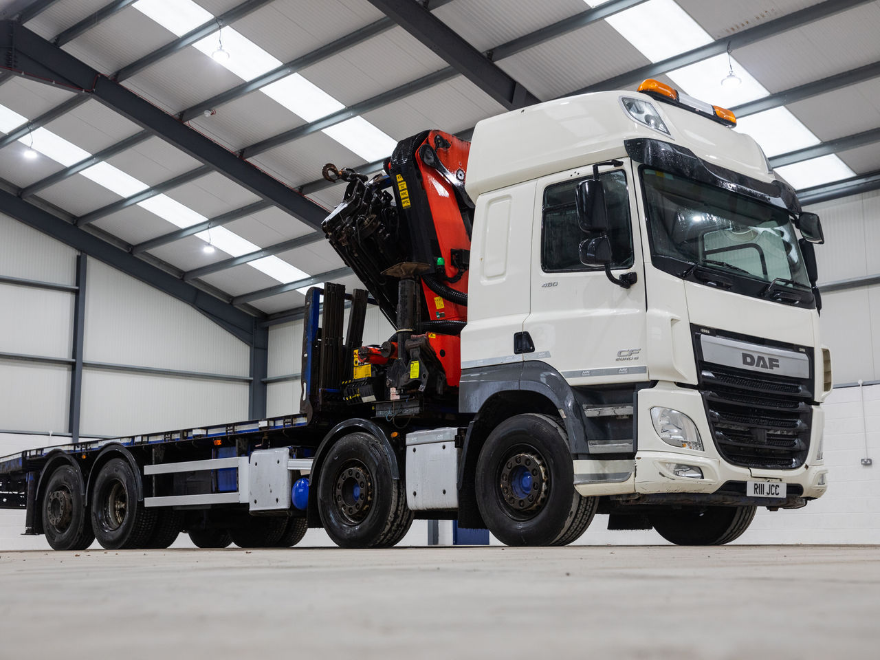2016 DAF CF 460 Hydraulic Beavertail for sale at MV Commercial