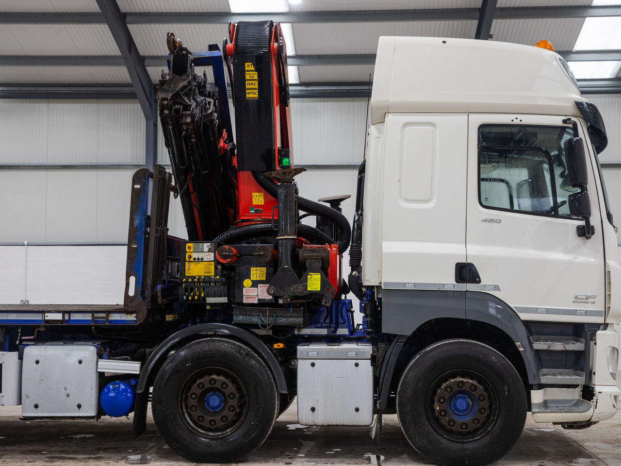 2016 DAF CF 460 Hydraulic Beavertail for sale at MV Commercial