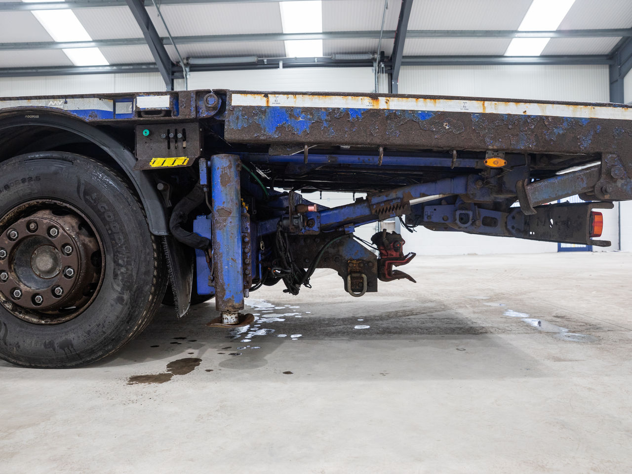 2016 DAF CF 460 Hydraulic Beavertail for sale at MV Commercial
