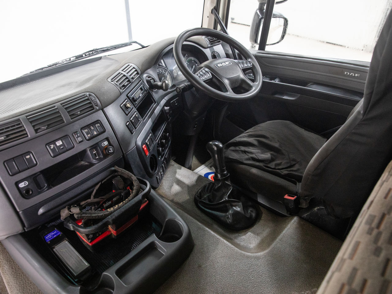 2016 DAF CF 460 Hydraulic Beavertail for sale at MV Commercial
