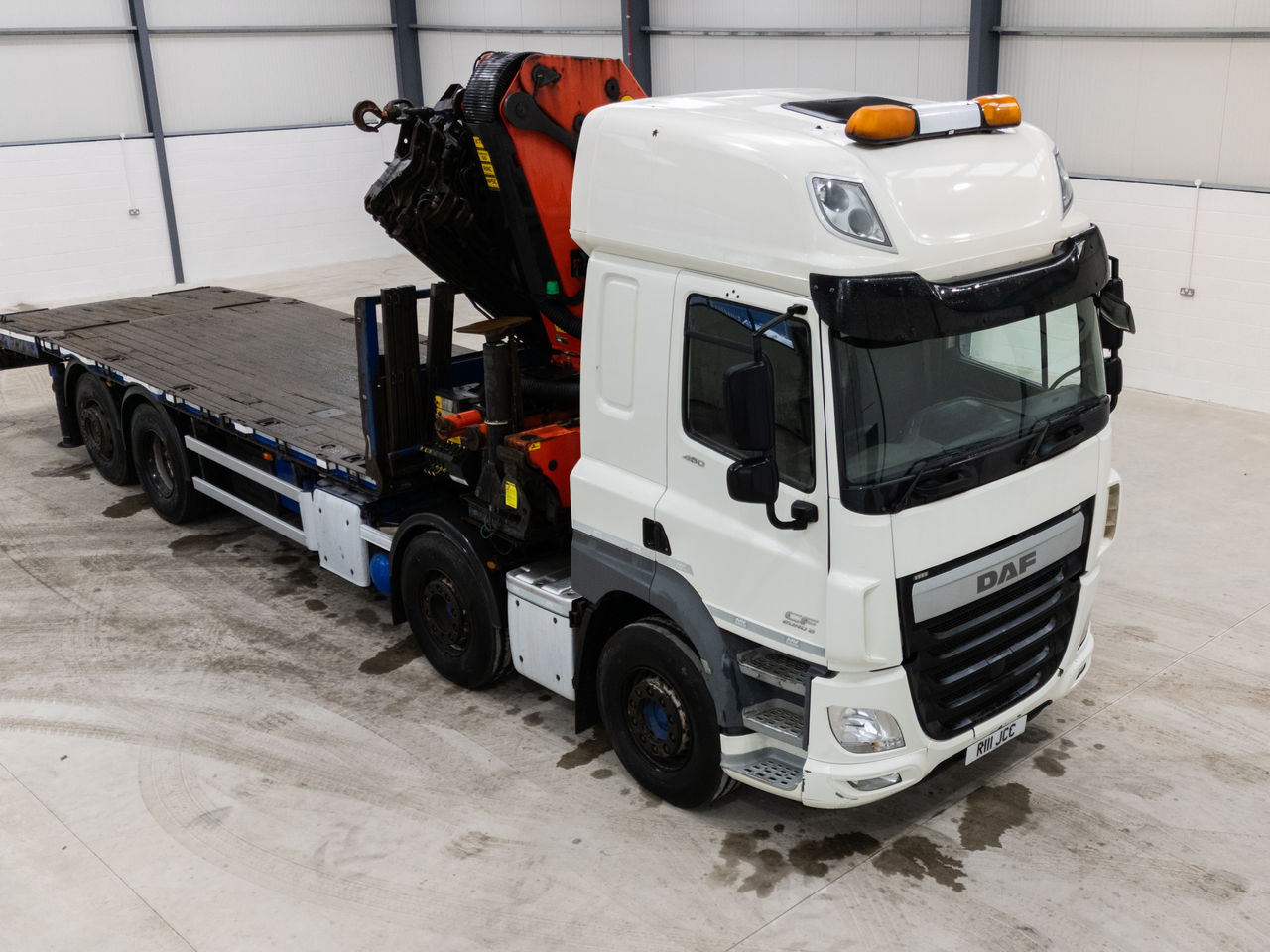 2016 DAF CF 460 Hydraulic Beavertail for sale at MV Commercial