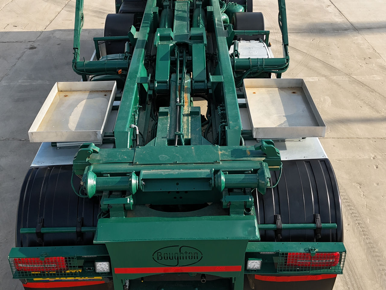 2022 DAF CF 450 Hook Loader for sale at MV Commercial