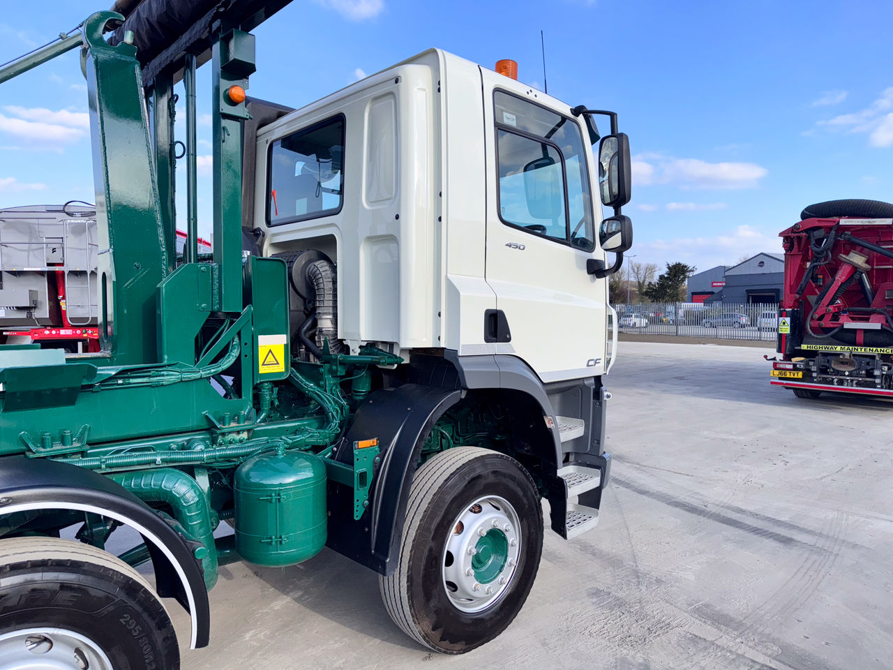 2022 DAF CF 450 Hook Loader for sale at MV Commercial