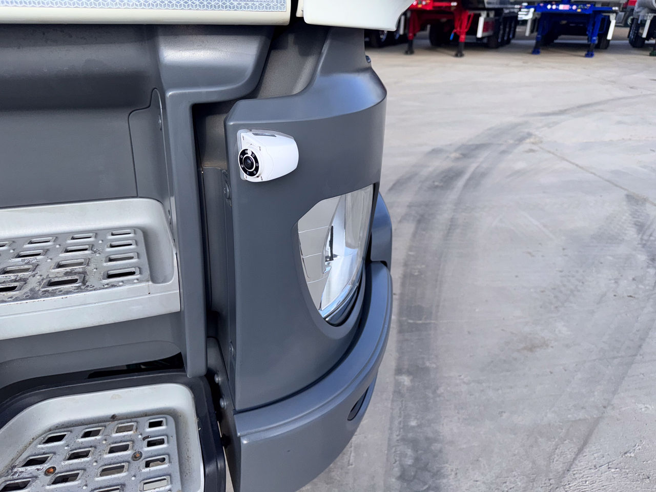 2022 DAF CF 450 Hook Loader for sale at MV Commercial