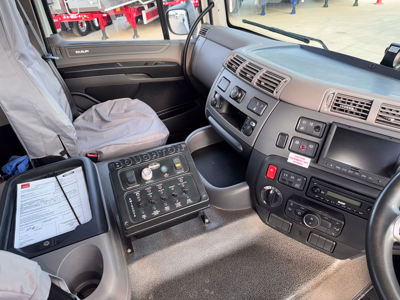 2022 DAF CF 450 Hook Loader for sale at MV Commercial