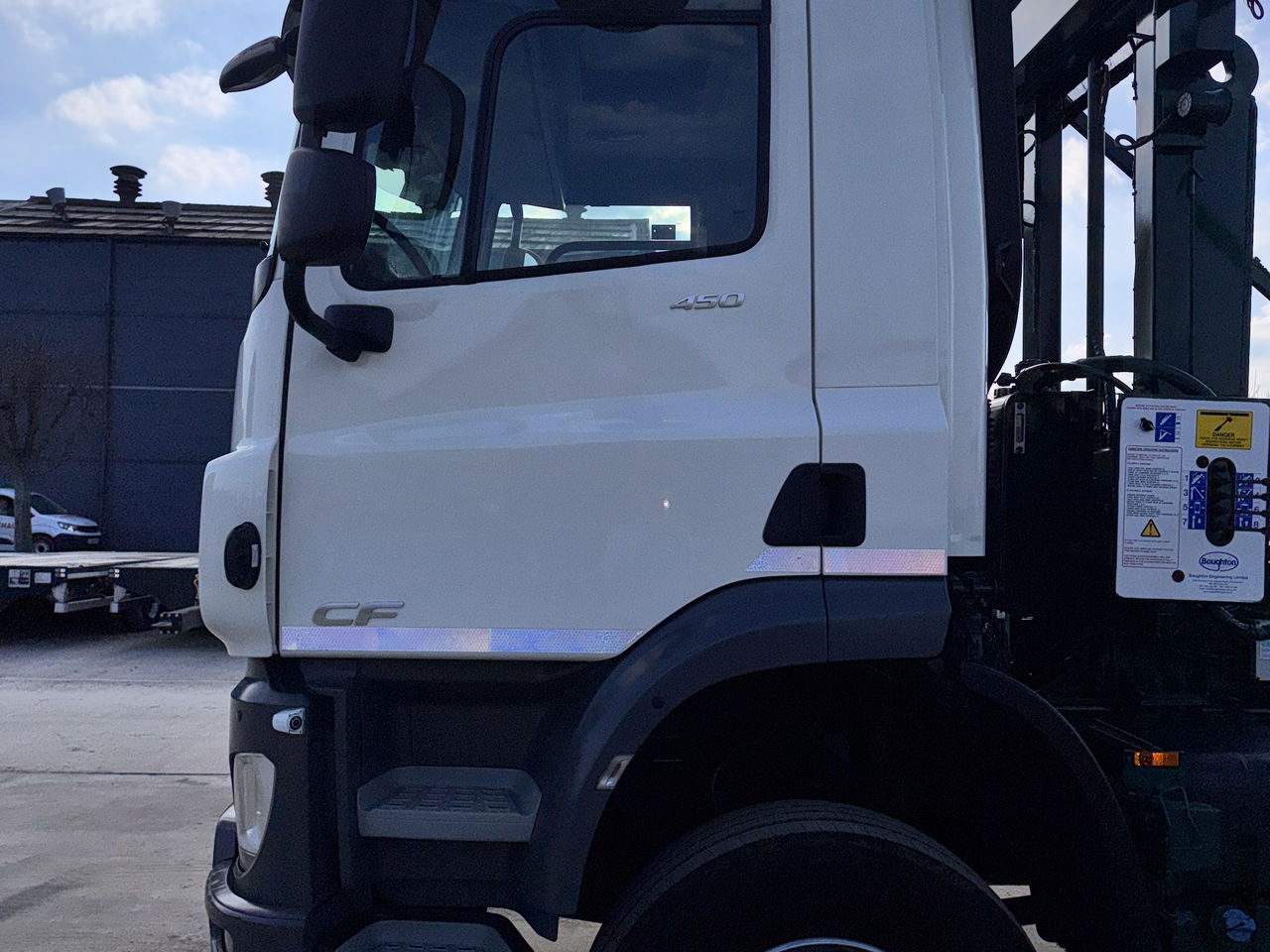 2022 DAF CF 450 Hook Loader for sale at MV Commercial