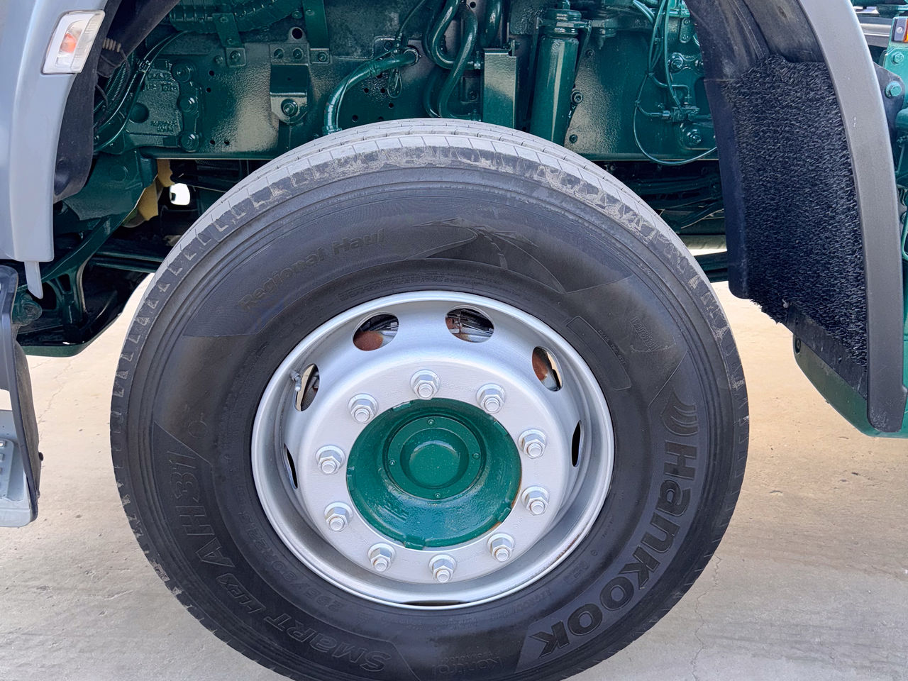 2022 DAF CF 450 Hook Loader for sale at MV Commercial