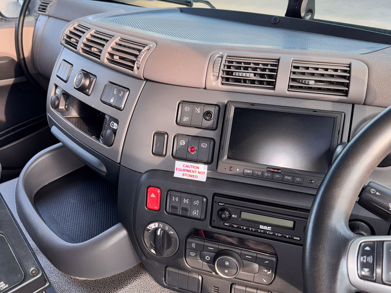 2022 DAF CF 450 Hook Loader for sale at MV Commercial