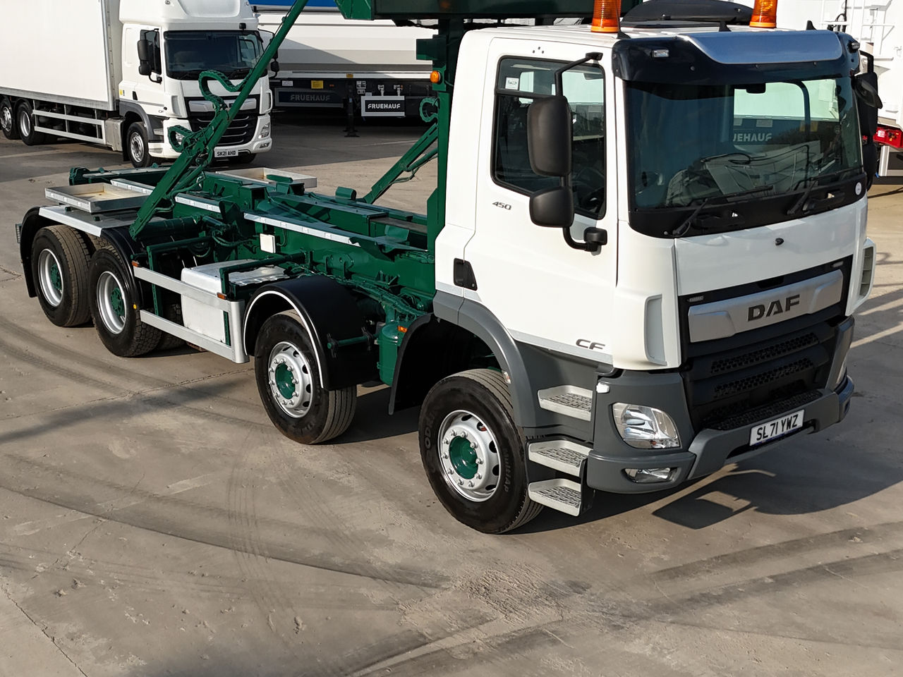 2022 DAF CF 450 Hook Loader for sale at MV Commercial