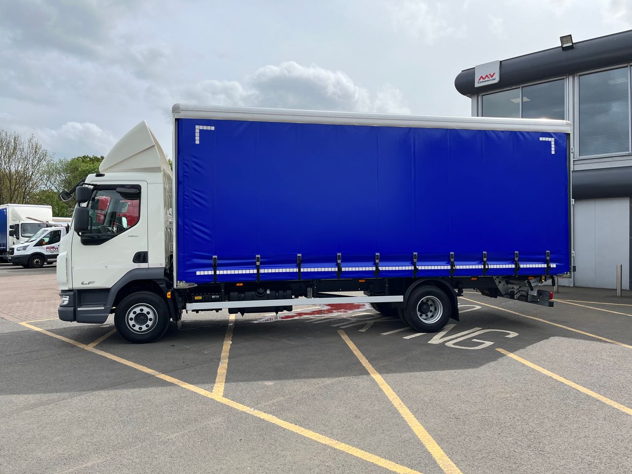 Ready to go DAF LF 180, Curtainsider, 180, 10 Tonne, Day Cab, Automatic, Air Kit, Multi Function Steering Wheel, Drivers Seat & Twin Passenger Seats, Internal Load Straps, Rear Barn Doors, , -, - | for sale at MV Commercial, the UKs leading Truck, Trailers and Van supplier. (SN23YSL 96813)
