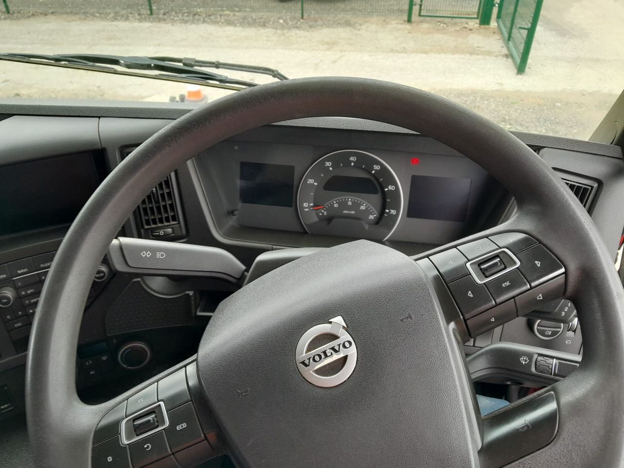 Ready to go Volvo FMX, Suction Excavator , , 32 Tonne, Day Cab, Automatic, Multi Function Steering Wheel, Air Conditioning, CD Player, 2 Seats in Cab, Radio Remote, , -, - | for sale at MV Commercial, the UKs leading Truck, Trailers and Van supplier. (LK66FAJ 970427)