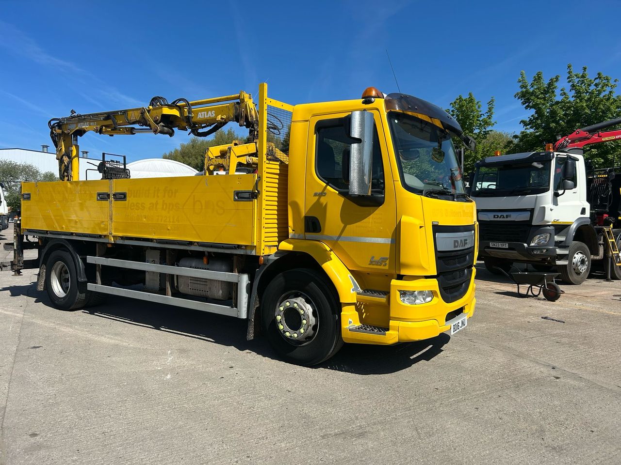 Ready to go DAF LF 250, Dropside, 250, 18 Tonne, Day Cab, Manual, Cab Sunvisor , Wing Mirror Protectors, Strobe Lights, Conspicuity tape, Beacon Bar, , Atlas, 92.2V - All | for sale at MV Commercial, the UKs leading Truck, Trailers and Van supplier. (BD16JNU 971253)