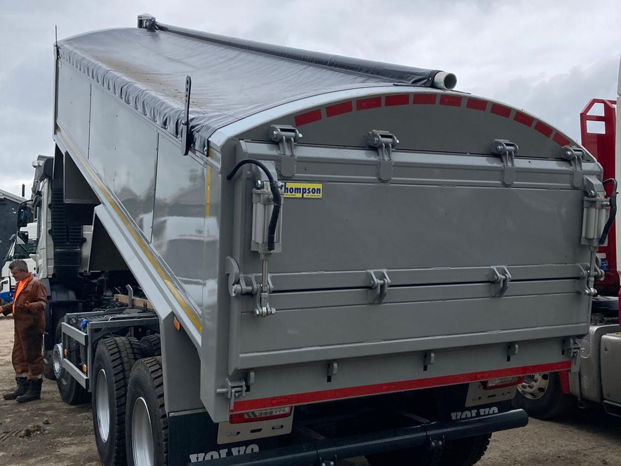 2022 Volvo FMX 420 Tipper for sale at MV Commercial