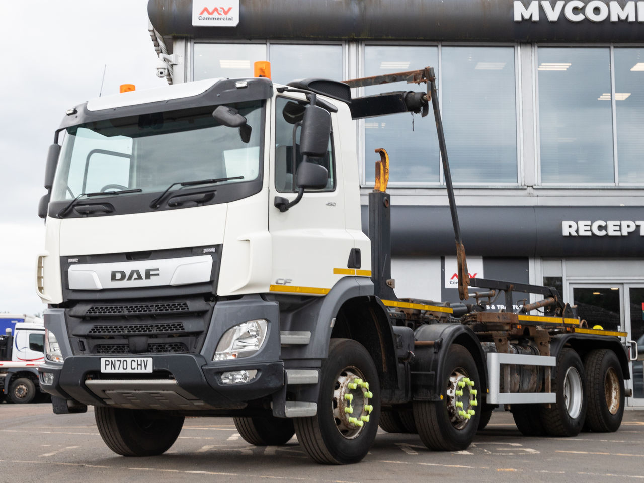 2020 DAF CF 450 Hook Loader for sale at MV Commercial
