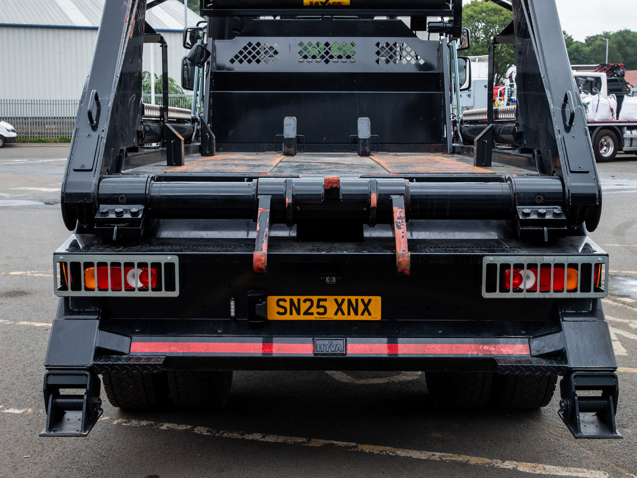 2025 DAF LF 260 Skip Loader for sale at MV Commercial