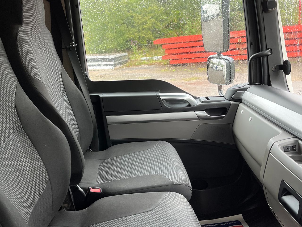 2020 MAN TGL 10.190 Curtainsider for sale at MV Commercial