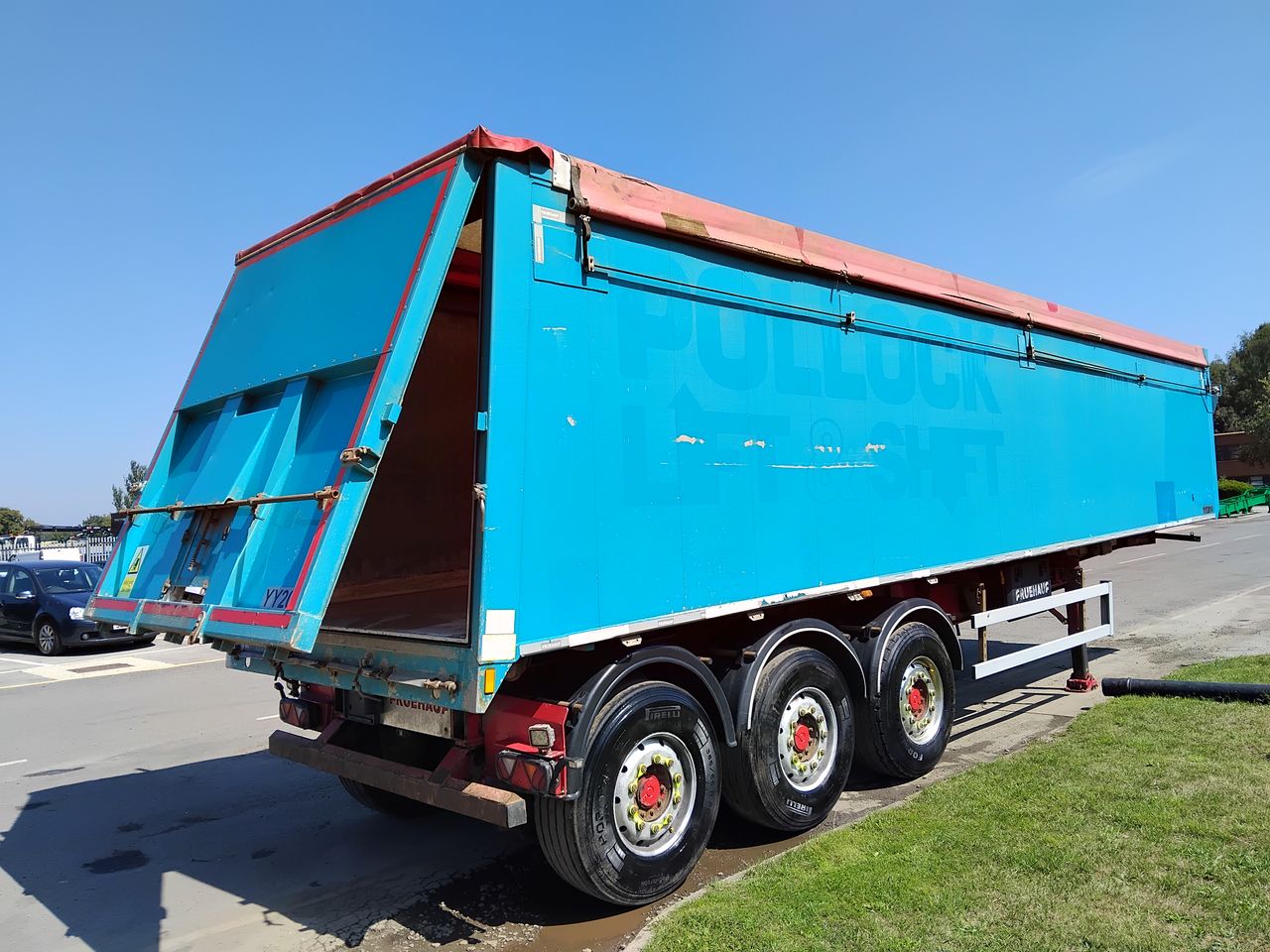 2018 Fruehauf Sloper Smoothside Tipper Trailers for sale at MV Commercial