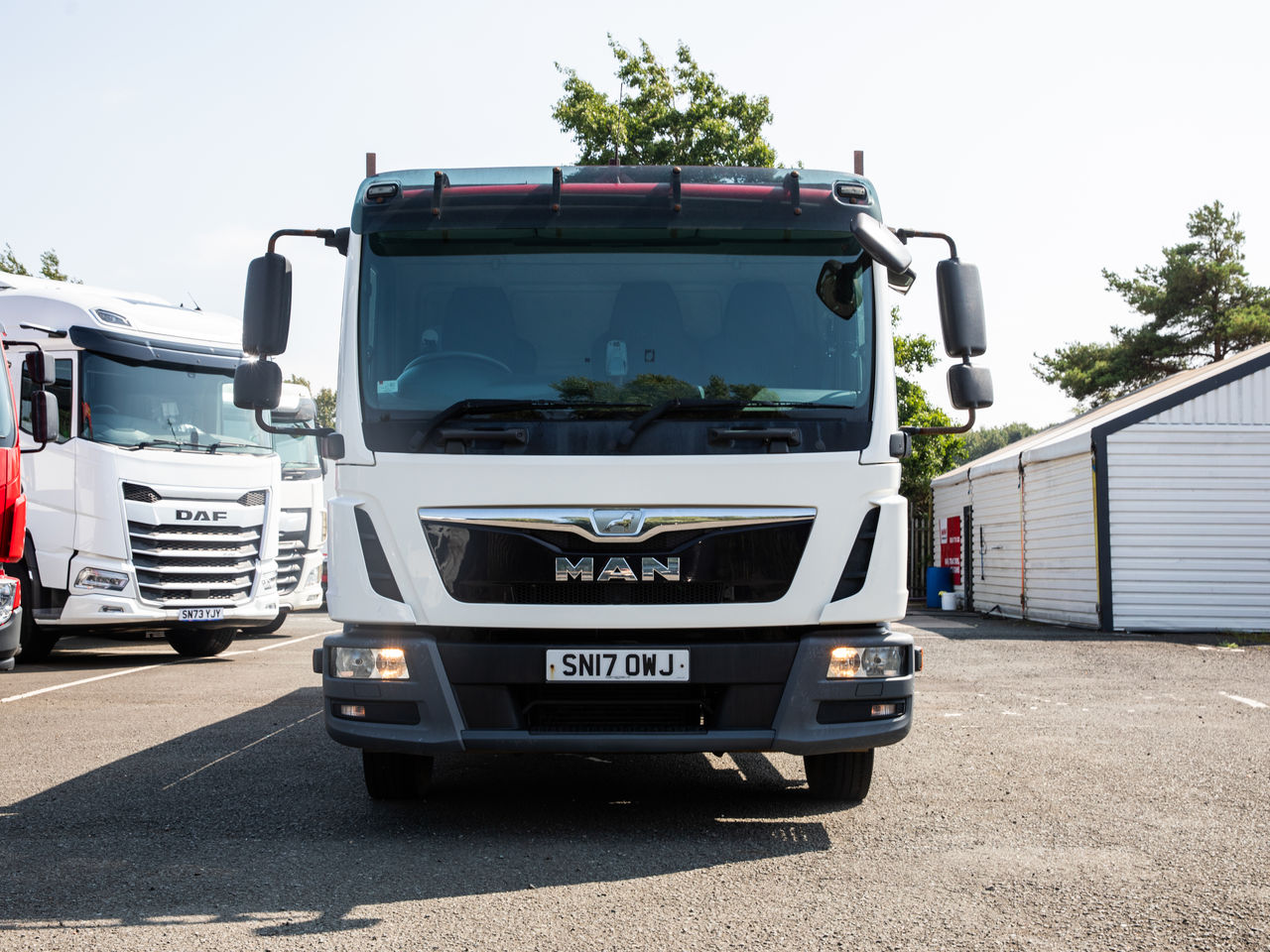 2017 MAN TGL 10.180 Scaffolding for sale at MV Commercial