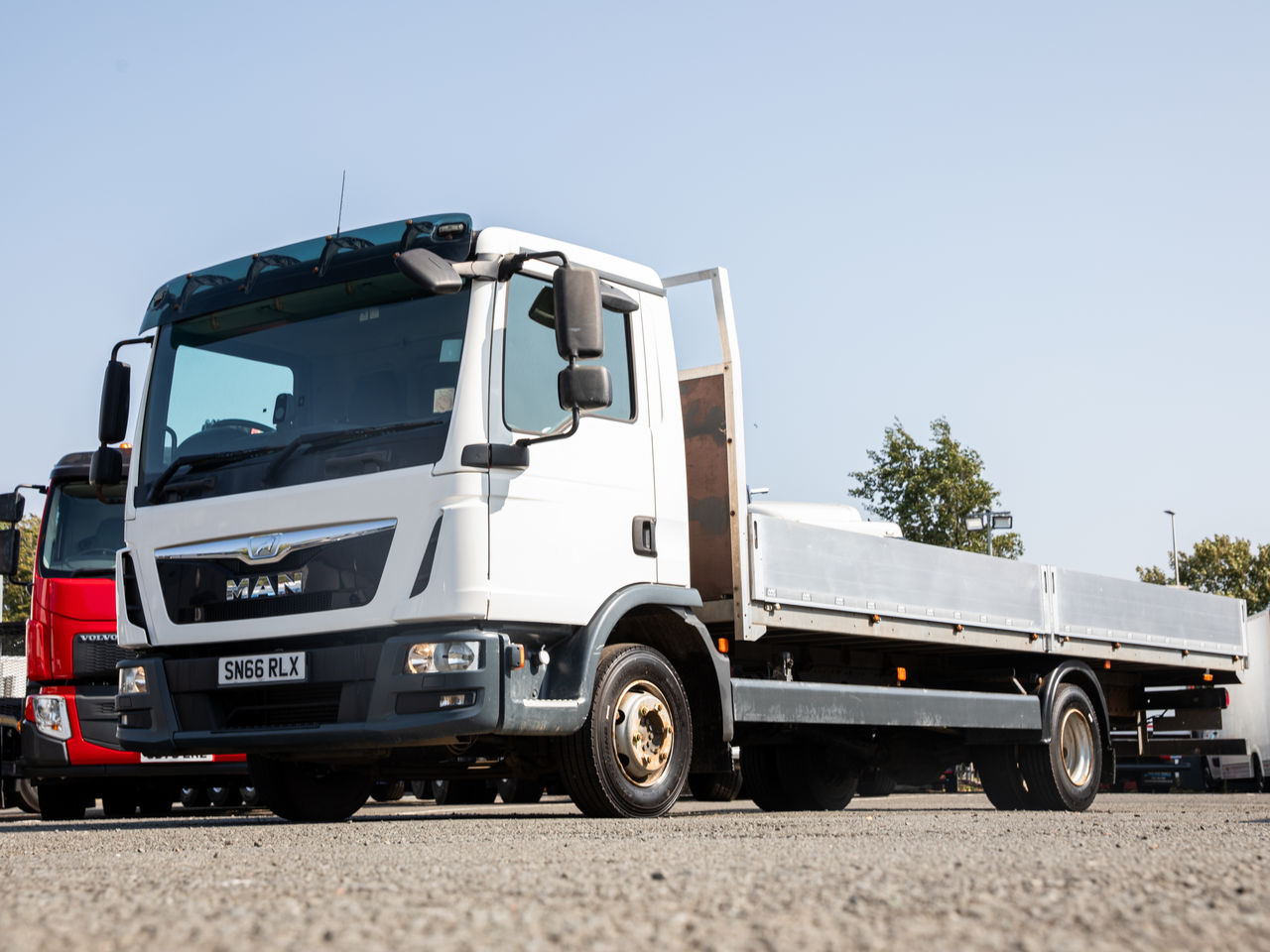 2016 MAN TGL 10.180 Scaffolding for sale at MV Commercial